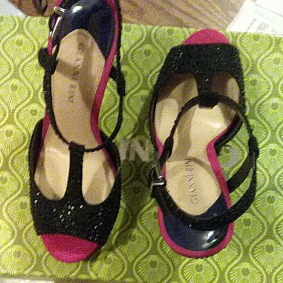 Gianni Bini Shoes - Platform Heels